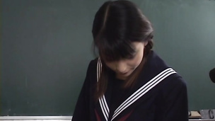 Pretty Japanese school chick vibrated fucked hard and jizzed
